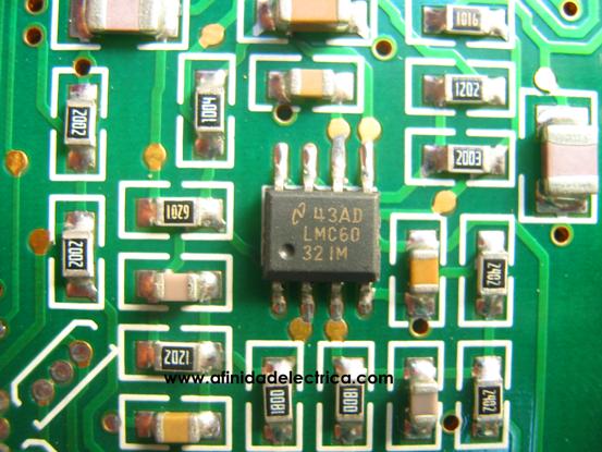 Detalle del circuito de corriente correspondiente a la fase 2 en donde se destaca el integrado LMC60 de National Semiconductor que es un doble amplificador operacional de tecnolog�a CMOS.